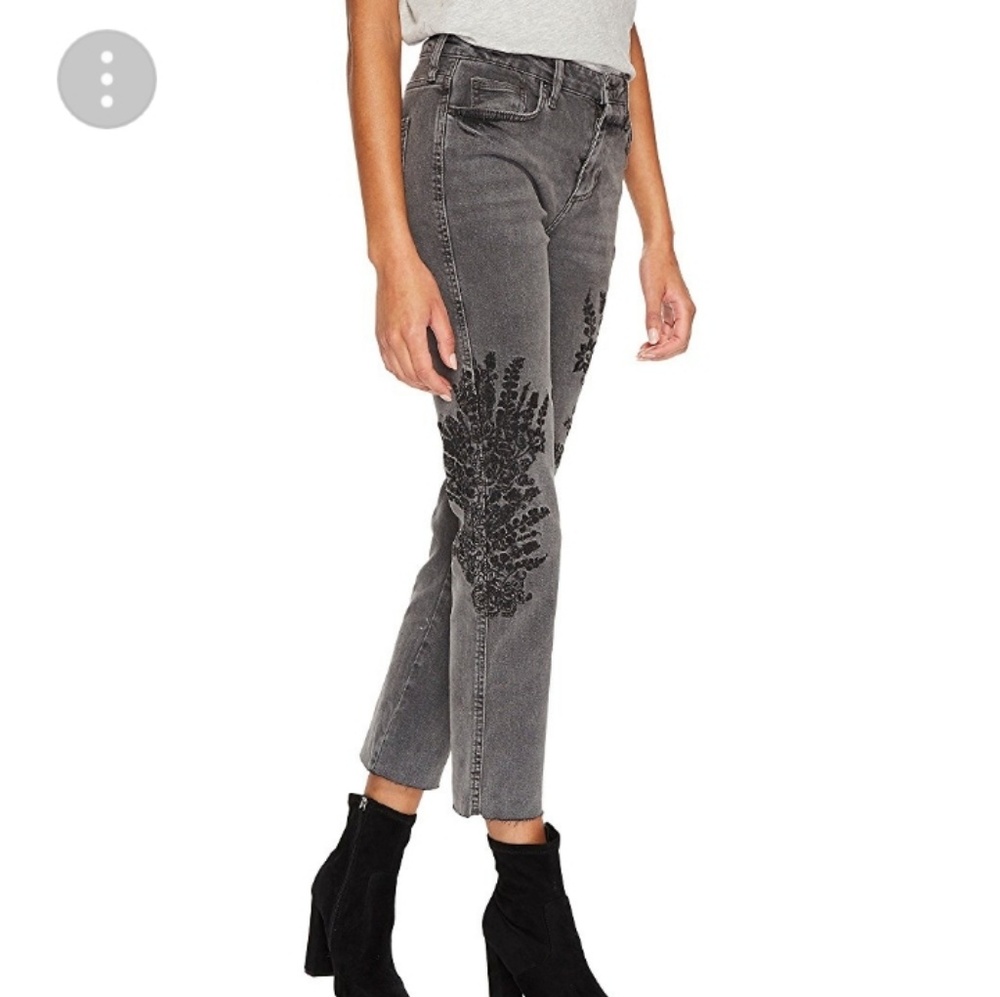 FREE PEOPLE JEANS Grey with Black Embroidery and relaxed boyfriend fit